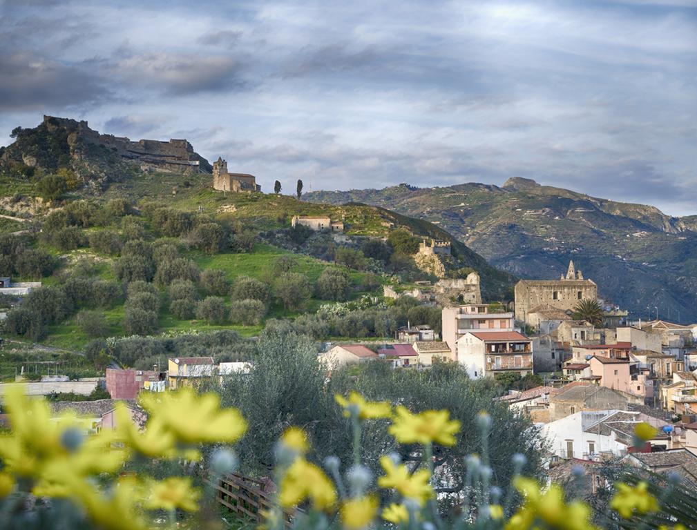 Casa Vacanza Cicirello Giardini Naxos Quarto foto
