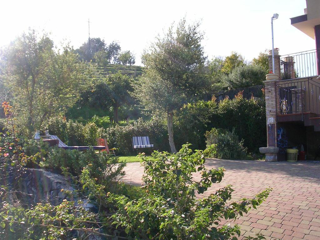 Casa Vacanza Cicirello Giardini Naxos Quarto foto